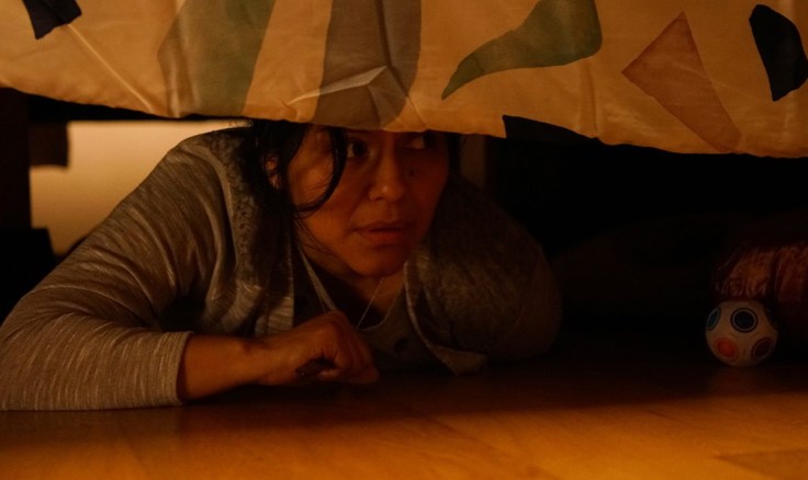 twosentencehorrorstories_hide2